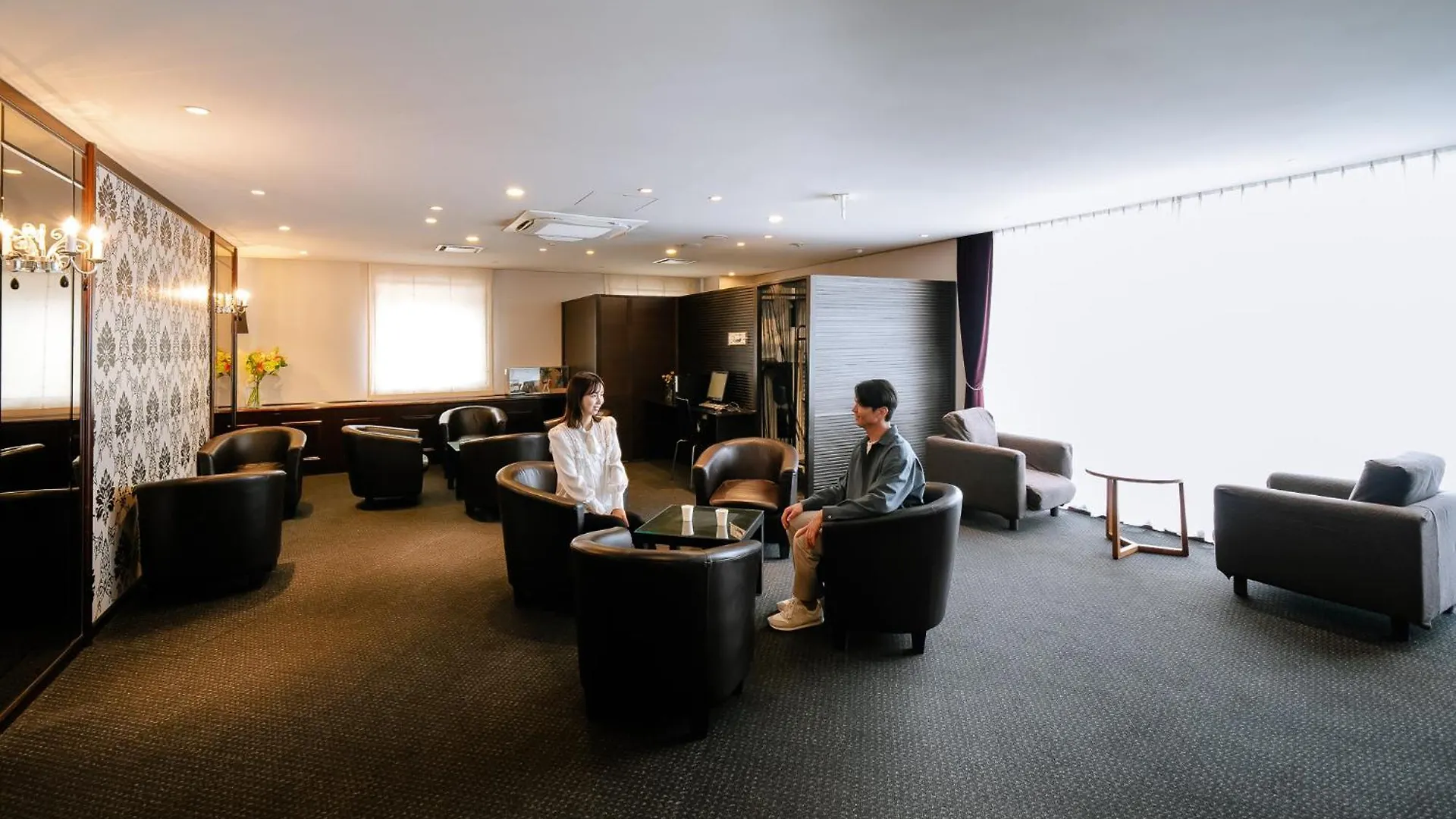 Hotel Hillarys Osaka